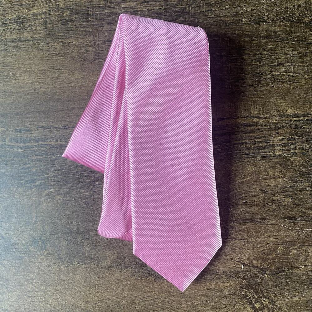 Nicole Miller New York Tie Necktie Pale Pink Textured Basket Weave 100% Silk